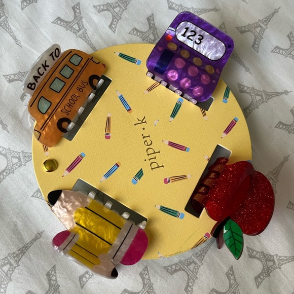 NWT ✏️ 🍎 Piper K back to school hair clips set of 4 - Picture 11 of 16